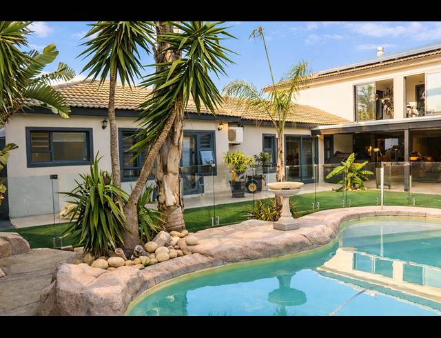 4 BEDROOM HOUSE FOR SALE IN FLAMINGO VLEI